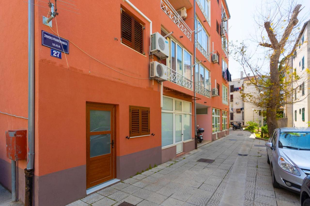 Apartman Angie Makarska Buitenkant foto