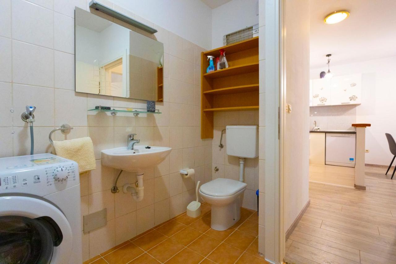 Apartman Angie Makarska Buitenkant foto
