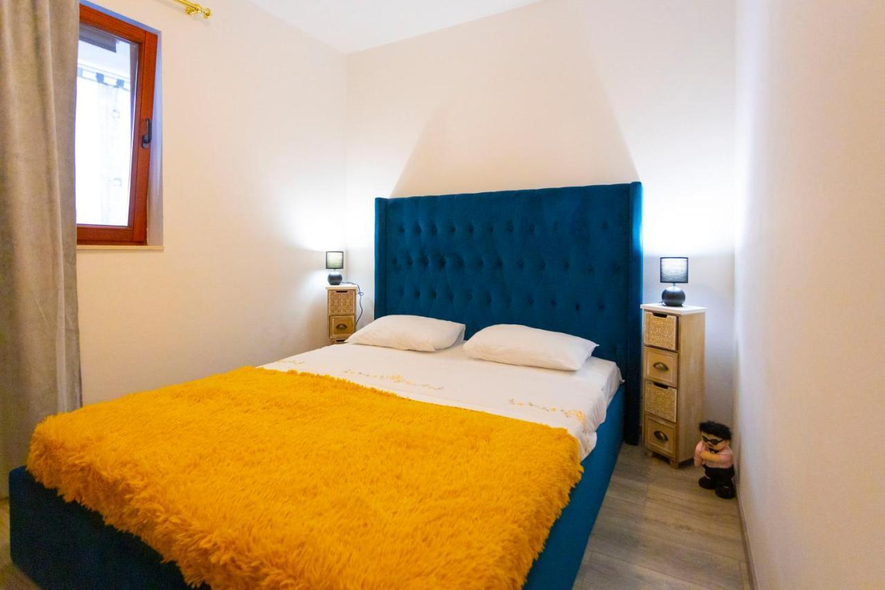 Apartman Angie Makarska Buitenkant foto