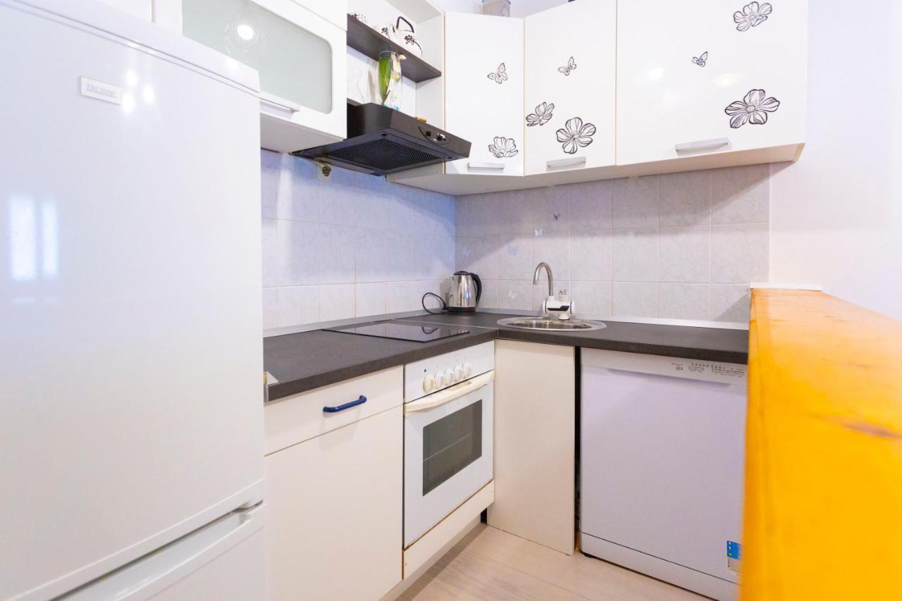 Apartman Angie Makarska Buitenkant foto